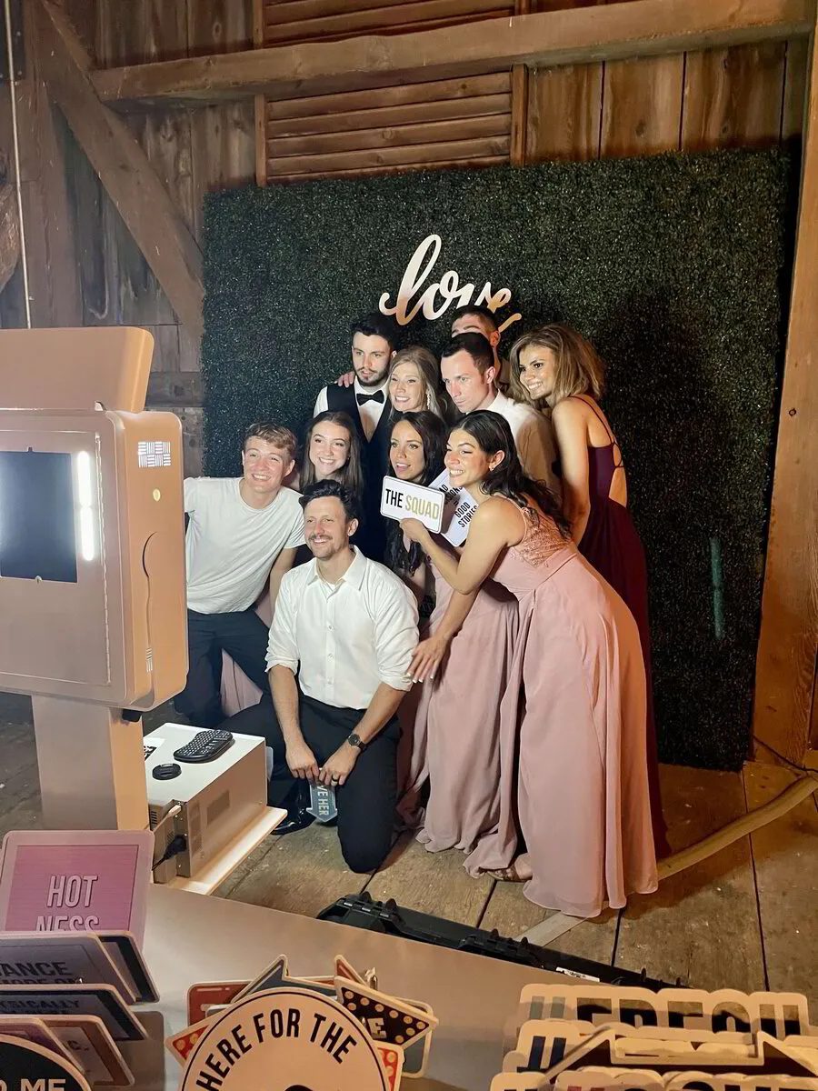 Guests using the Edge DSLR booth