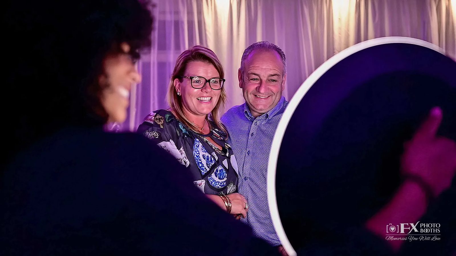 Ring Roamer Photo Booth Rental